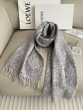 Loewe Anagram Scarf 01