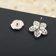 Graff Wild Flower Earrings - 4