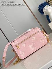 Louis Vuitton Pochette Métis East West Monogram Empreinte In Pink - 4