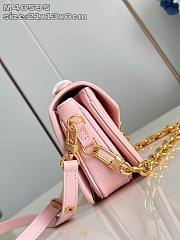 Louis Vuitton Pochette Métis East West Monogram Empreinte In Pink - 3