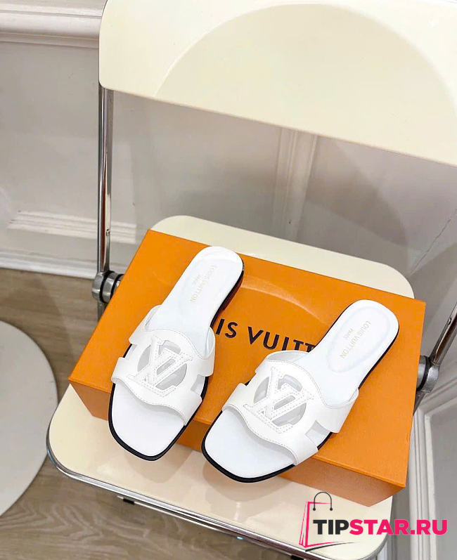 Louis Vuitton Women Sandals In White - 1