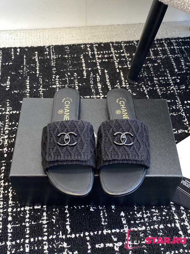 Chanel Women Sandals In Black Color - 1