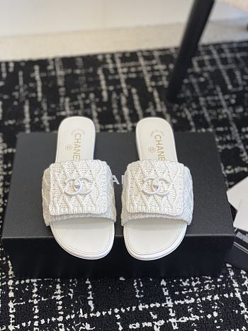 Chanel Women Sandals In White Color