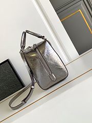 Givenchy Antigona Cube bag in leather - 3