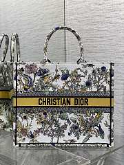 Dior Large Book Tote Around the world yellow - 1