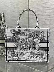 Dior Medium Book Tote Around the world - 5