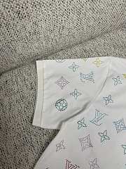 Louis Vuitton Monogram T-Shirt In White - 3