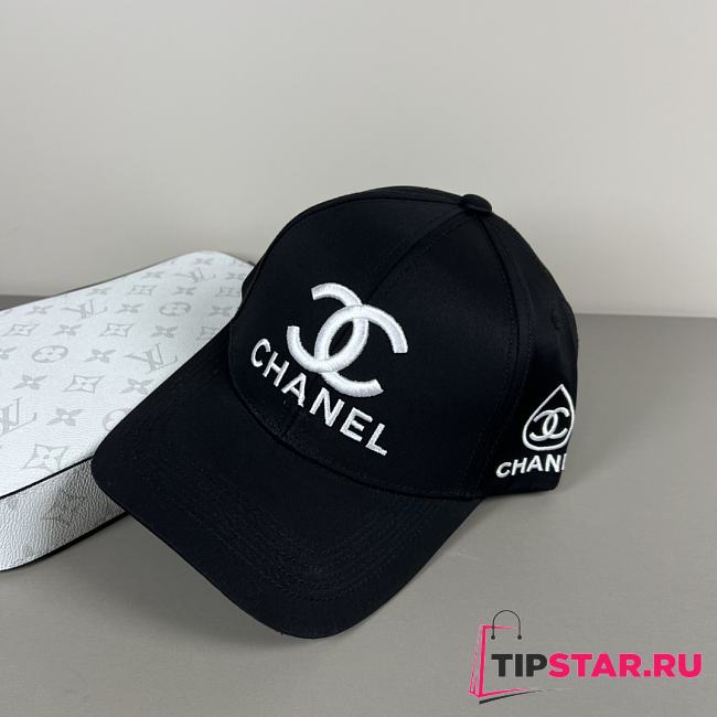 Chanel Hat In Black Color - 1