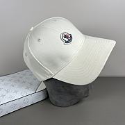 Moncler Hat In White - 2