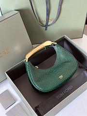 Tom Ford Bianca Hobo Loop Bag In Green Color - 6