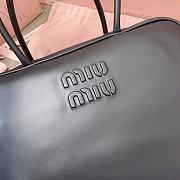 Miumiu Suede Beau leather bag Black color - 5