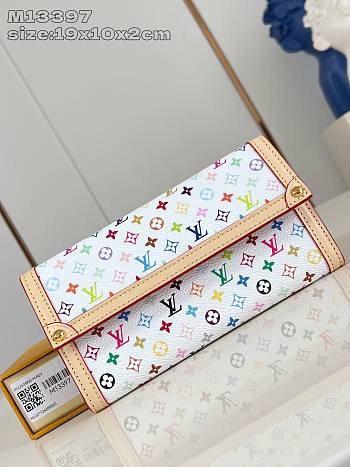 LVxTM Sarah Monogram Wallet