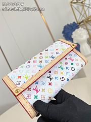 LVxTM Sarah Monogram Wallet - 5