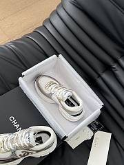 CHANEL MILTICOLOR LOGO SNEAKERS IN GOLD - 2