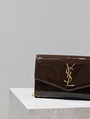 Ysl UPTOWN card case in patent leather brown - 6