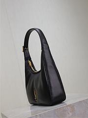 Ysl Calypso mini hobo in plunged lambskin in black - 2