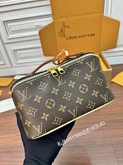 Louis Vuitton Toiletry Bag Cowhide Monogram Canvas M11750 - 1