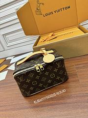 Louis Vuitton Toiletry Bag Cowhide Monogram Canvas M11750 - 4