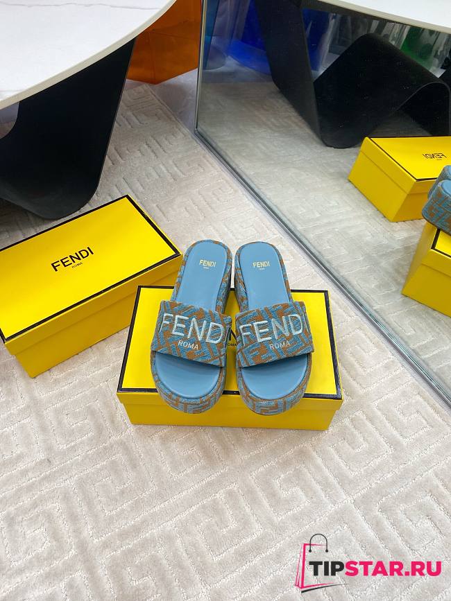 Fendi Roma Sunshine Pequin 6.5 cm In Blue - 1