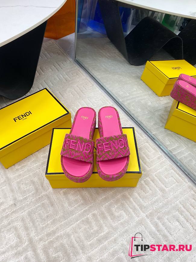 Fendi Roma Sunshine Pequin 6.5 cm In Pink - 1