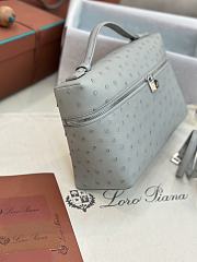 Loro Piana Extra Poket L27 ortrich leather silver lock in blue - 4