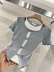 Chanel Two-piece hollow knitted short sleeves in gray - 5