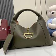 Gucci Softbit large top handle bag Green grainy leather - 1