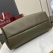 Gucci Softbit large top handle bag Green grainy leather - 3