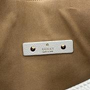 Gucci Softbit large top handle bag White grainy leather - 2