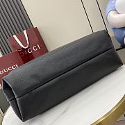 Gucci Softbit large top handle bag Black grainy leather - 6