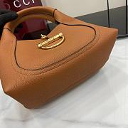 Gucci Softbit medium top handle bag Brown grainy leather - 3