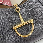 Gucci Softbit medium top handle bag Black grainy leather - 2