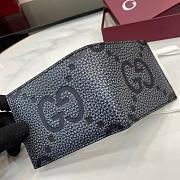 Gucci Maxi GG bi-fold wallet in dark grey and black leather - 4