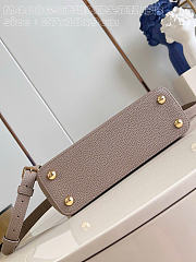 Louis Vuitton Capucines BB Taurillon Leather In Beige M48865 - 27 x 18 x 9cm - 6