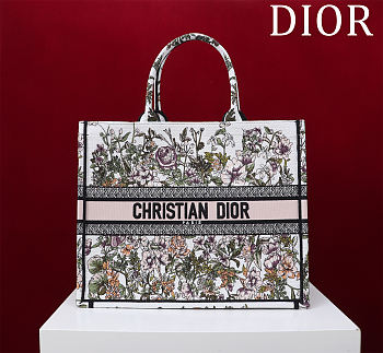 Dior Large Dior Book Tote White Multicolor D-Floral Embroidery