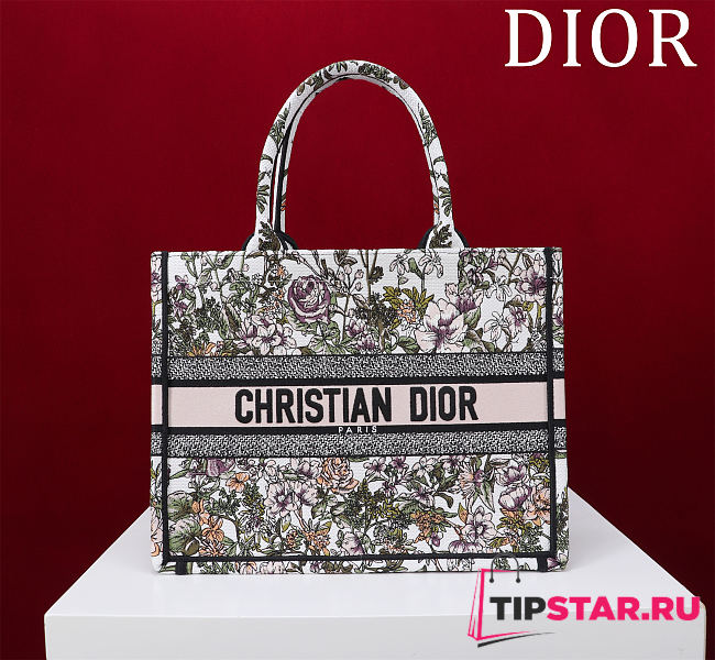 Dior Medium Dior Book Tote White Multicolor D-Floral Embroidery - 1