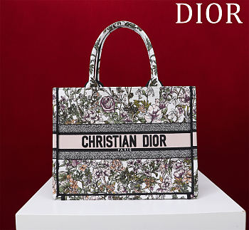 Dior Medium Dior Book Tote White Multicolor D-Floral Embroidery