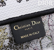 Dior Medium Dior Book Tote White Multicolor D-Floral Embroidery - 6