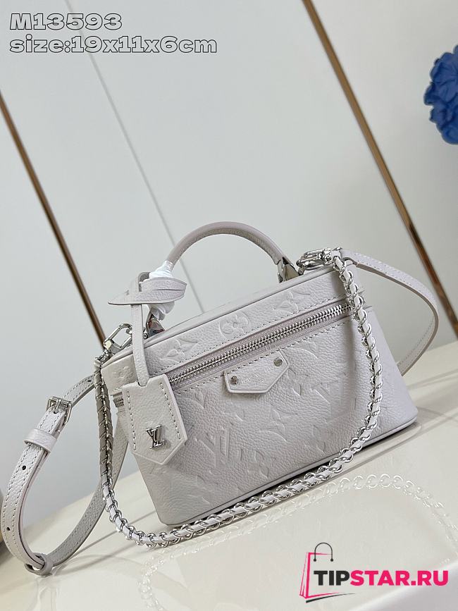 Louis Vuitton Vanity Chain Pouch Monogram Empreinte In White - 1