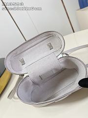 Louis Vuitton Vanity Chain Pouch Monogram Empreinte In White - 5