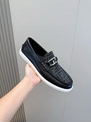 Fendi FF square-toe loafers In Black - 2