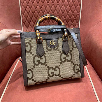 Gucci Diana jumbo GG medium tote bag