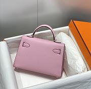 Hermes Mini Kelly 19 In Pink - 3