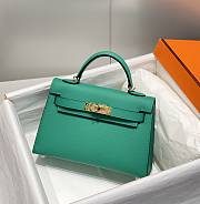 Hermes Mini Kelly 19 In Green - 5