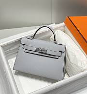 Hermes Mini Kelly 19 In Blue - 2