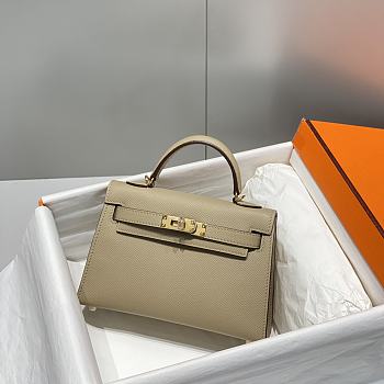 Hermes Mini Kelly 19 In Beige