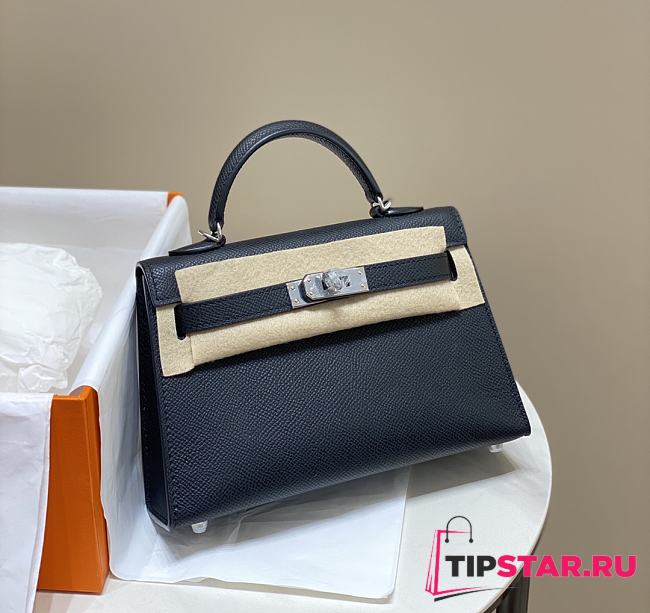 Hermes Mini Kelly 19 In Black - 1