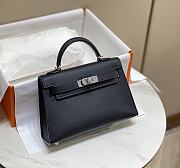 Hermes Mini Kelly 19 In Black - 5