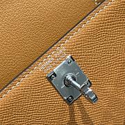 Hermes Mini Kelly 19 In Brown - 6