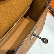 Hermes Mini Kelly 19 In Brown - 5